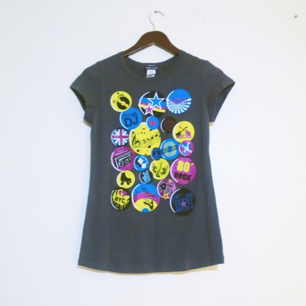 Wet Seal Glitter Music Graphic Tee